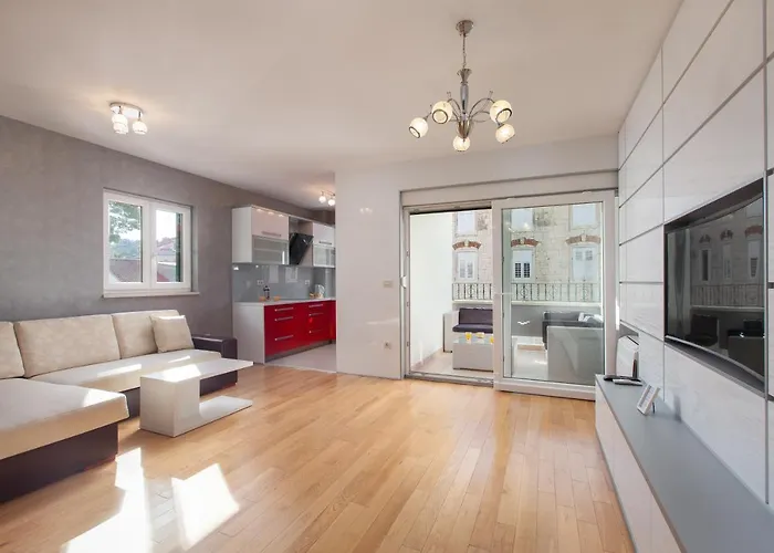 Apartment City Strand Μακάρσκα